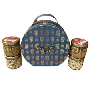 DRY FRUITS BOX 720G - PREMIUM KAJU, BADAM, PISTA & KISHMISH