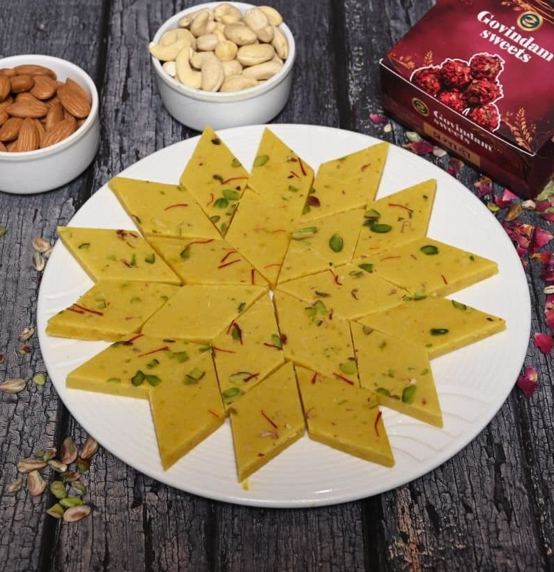 Kaju Kesar Katli