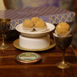 Besan Laddu