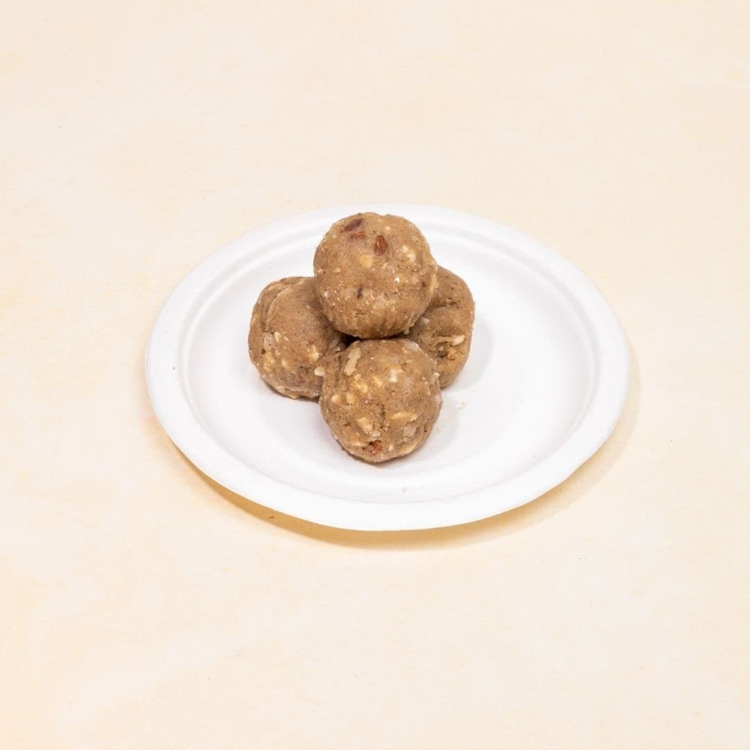 Gond laddu