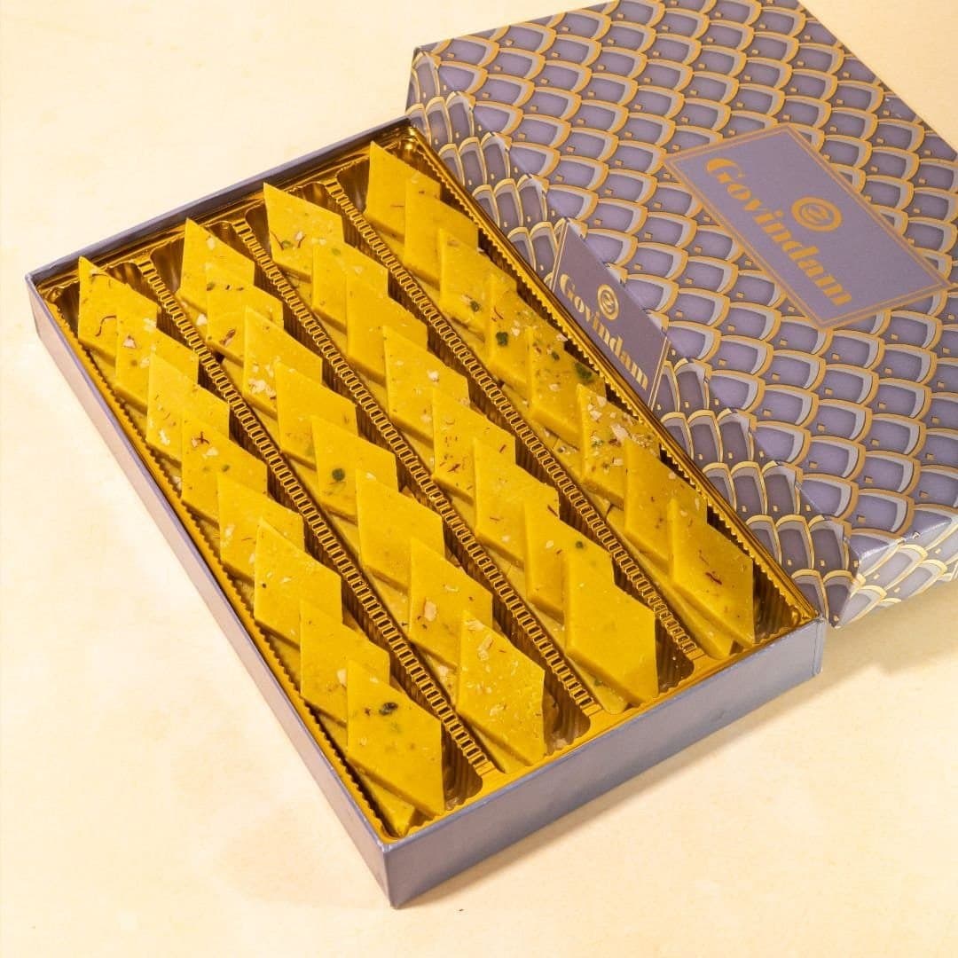 Kaju Kesar Katli