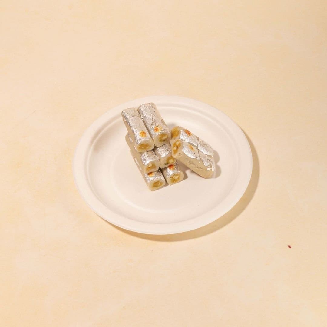 Kaju Roll