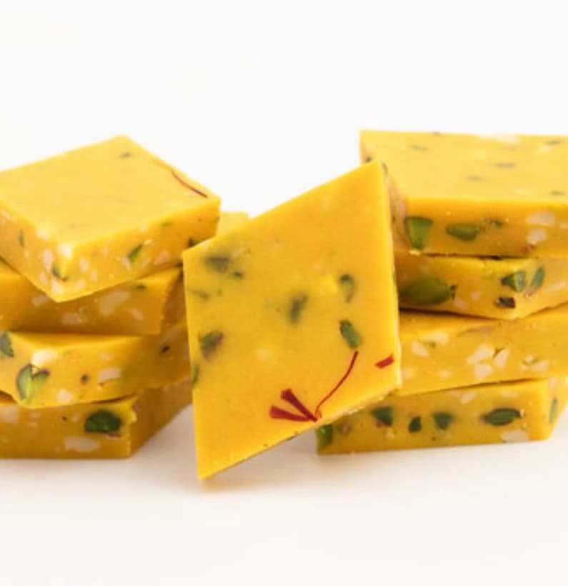 Kaju Kesar Pista