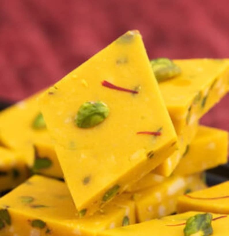 Kaju Kesar Pista