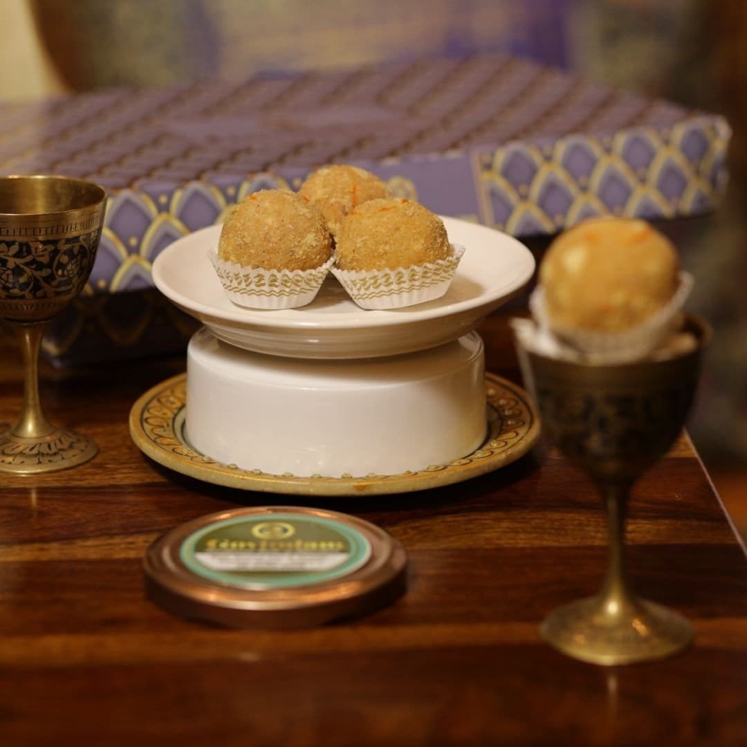 Besan Laddu