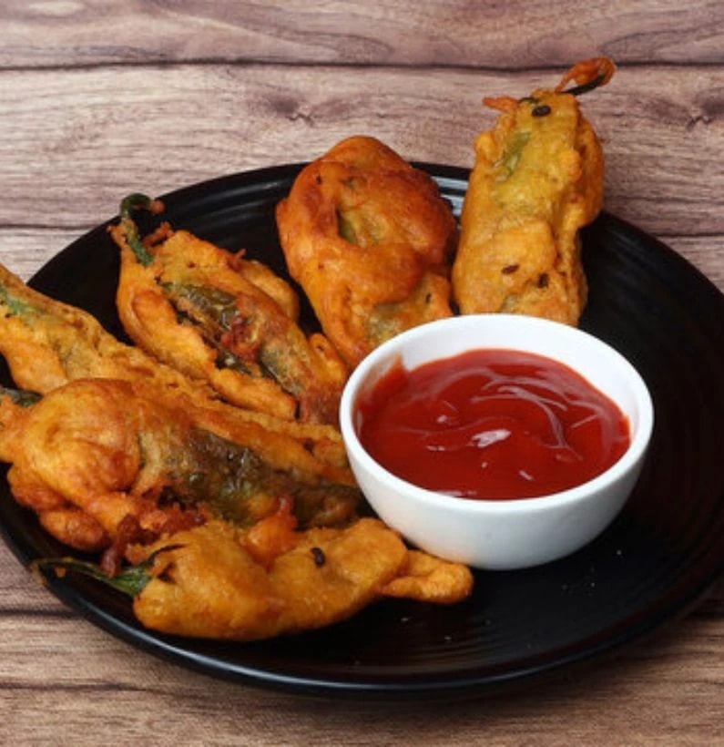 Mirchi Vada